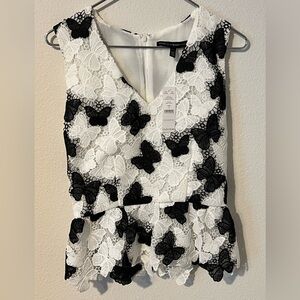 White House Black Market Black and White Lace Bodice NWT